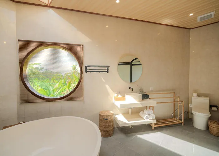 Casa Mahesa Villa *